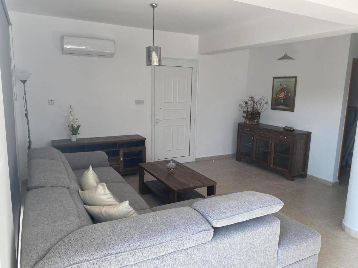 Cosy Apartment In Kato Paphos With Pool Access 外观 照片